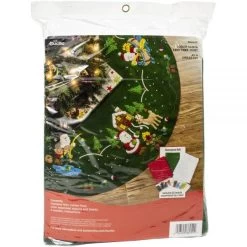 Sewing And Knitting 10 Bucilla Felt Tree Skirt Applique Kit 43" Round
