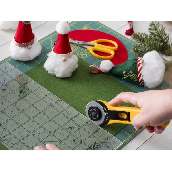 OLFA Standard Rotary Cutter 45mm 5 OLFA Standard Rotary Cutter 45mm - Image 3