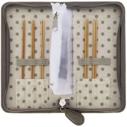 Tulip Carry C Interchangeable Bamboo Knitting Needle Set -Sewing And Knitting 8baeaf5e97a6597c5690085914f558a36a