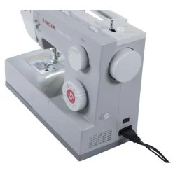 Singer Heavy Duty 4411 Sewing Machine -Sewing And Knitting 8d8a88a76efb7a79eaa977a26a7dba839c